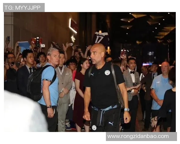 在香港街头偶遇足球明星的奇妙经历与故事分享