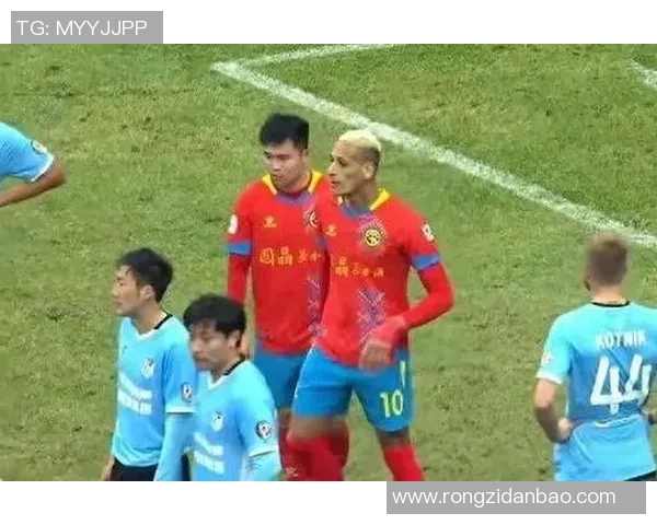 足球明星薪资构成揭秘:基础工资奖金代言费等多重因素解析